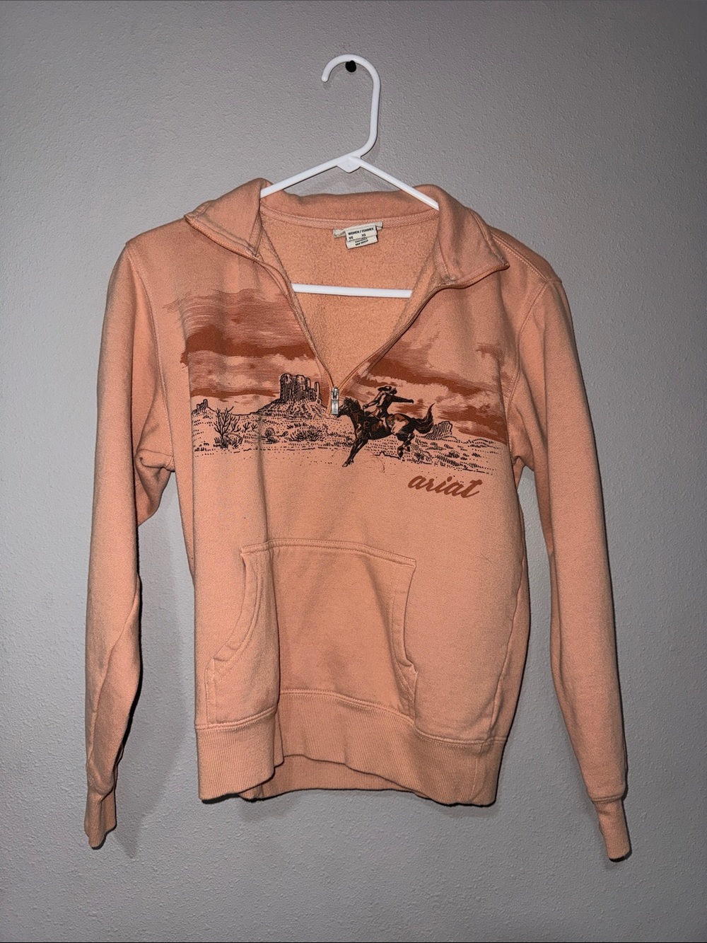 Ariat 1/4 zip sweatshirt